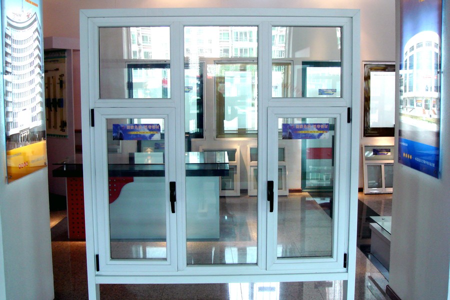 55隔熱節能門窗